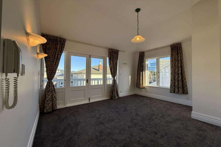 Photo of property in 12c Hobson Street, Thorndon, Wellington, 6011
