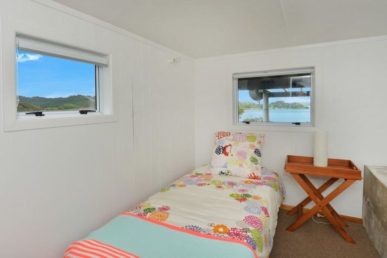 Photo of property in 76 Rapata Road, Oakura, Hikurangi, 0184