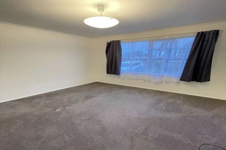 Photo of property in 11 Frostbite Place, Ranui, Auckland, 0612