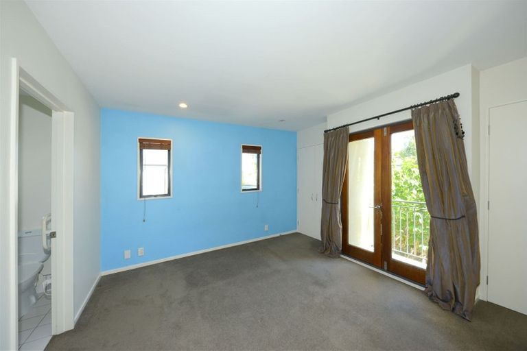 Photo of property in 88a Merivale Lane, Merivale, Christchurch, 8014