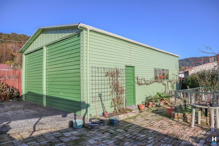 Photo of property in 1 Ross Street, Dunollie, Runanga, 7803