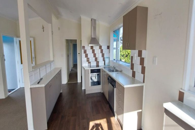 Photo of property in 223b Don Buck Road, Massey, Auckland, 0614