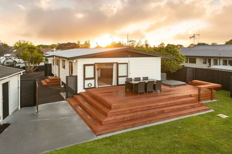 Photo of property in 5 Mckinley Place, Nawton, Hamilton, 3200