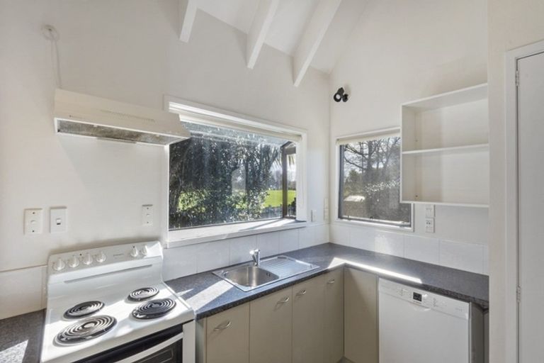 Photo of property in 31a Halyard Close, Flagstaff, Hamilton, 3210