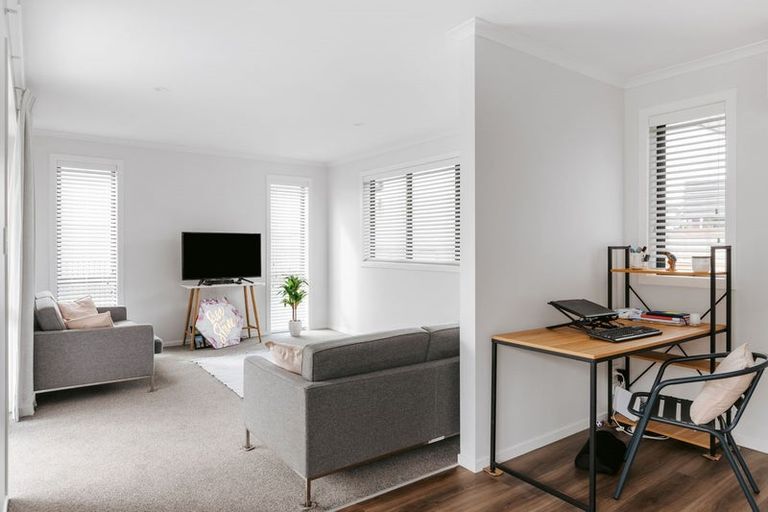 Photo of property in 5 Nottingham Road, Omokoroa, 3114