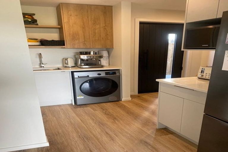 Photo of property in 11/28 Fitzherbert Road, Wainuiomata, Lower Hutt, 5014