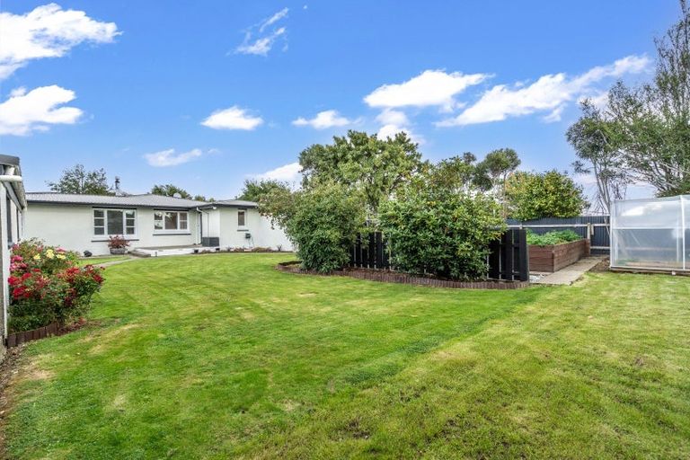 Photo of property in 12 Weka Street, Waikiwi, Invercargill, 9810