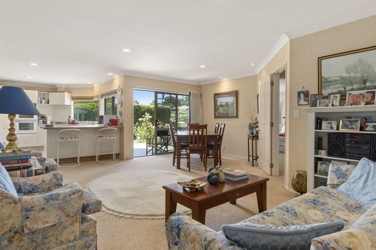 Photo of property in 1 Robinia Place, Ohauiti, Tauranga, 3112