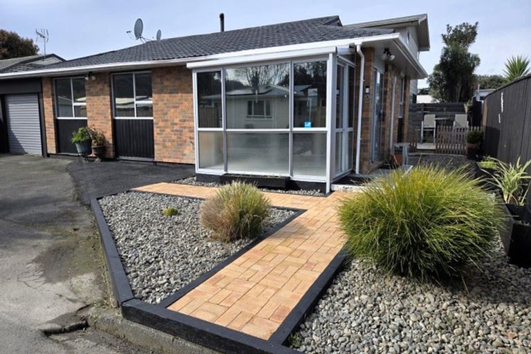 Photo of property in 2/29 Clouston Park Road, Clouston Park, Upper Hutt, 5018