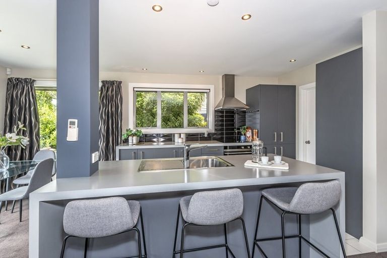 Photo of property in 131 Wainoni Road, Avondale, Christchurch, 8061