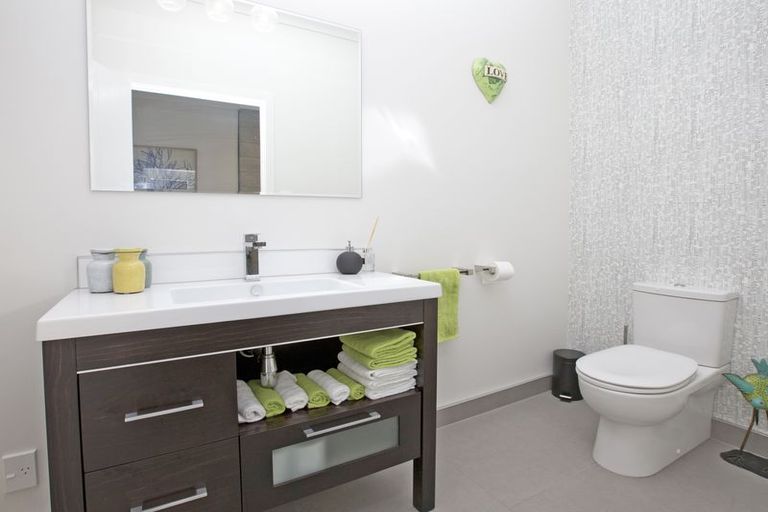 Photo of property in 58 Rodeo Drive, Kelvin Grove, Palmerston North, 4414