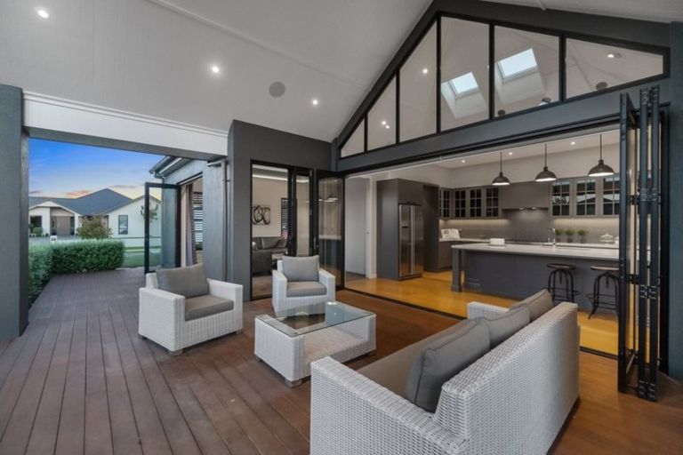 Photo of property in 71 Roy Hilton Drive, Flagstaff, Hamilton, 3210