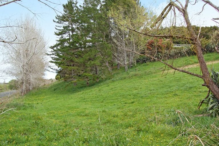 Photo of property in 542 Oneriri Road, Kaiwaka, 0573