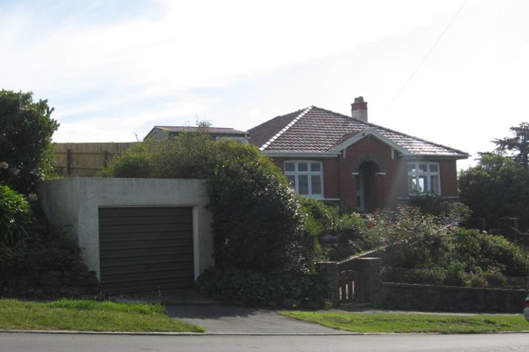 Photo of property in 56 Middleton Road, Kew, Dunedin, 9012