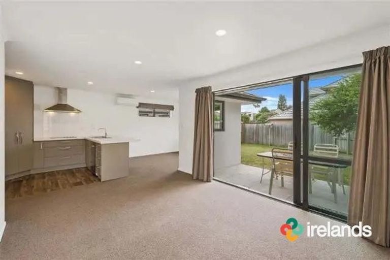 Photo of property in 11 Carlsen Street, Burwood, Christchurch, 8083