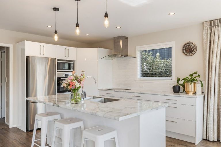 Photo of property in 9a Junction Street, Welbourn, New Plymouth, 4310