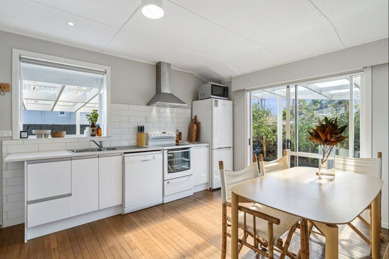 Photo of property in 9 Macville Road, Mount Maunganui, 3116