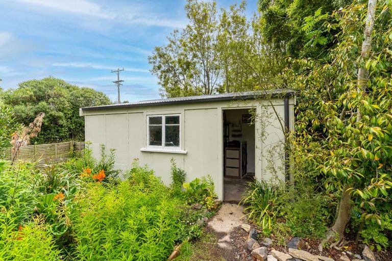 Photo of property in 3280 Waikouiti-waitati Road, Karitane, Waikouaiti, 9471