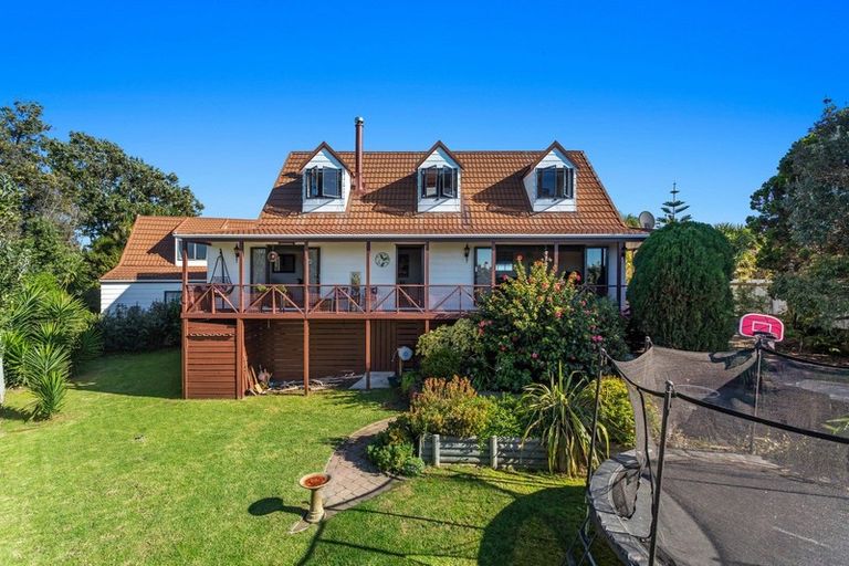 Photo of property in 25 The Glebe, Coastlands, Whakatane, 3120