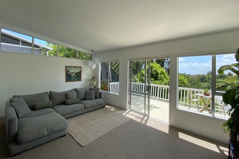 Photo of property in 3 Fernleigh Street, Ferndale, New Plymouth, 4310