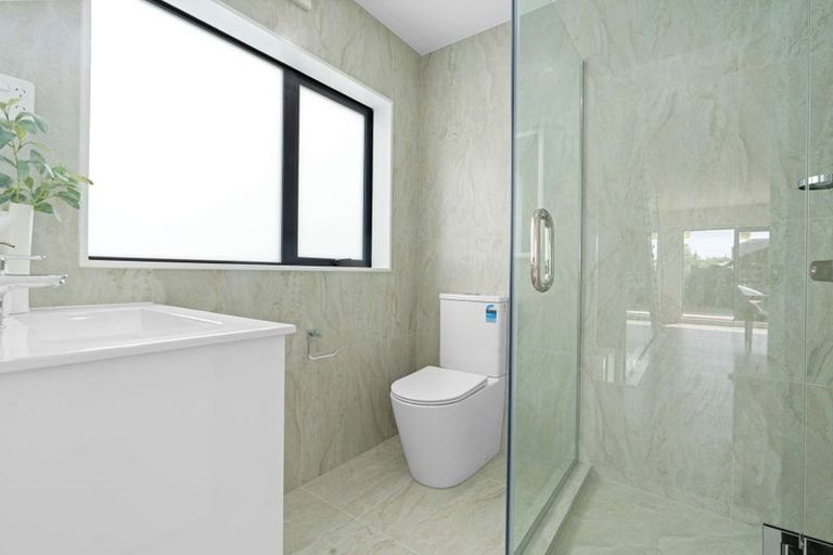 Photo of property in 6/18 Hutchinsons Road, Bucklands Beach, Auckland, 2014