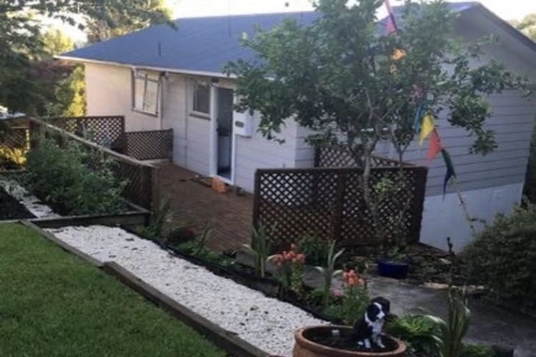 Photo of property in 58 Parrs Cross Road, Henderson, Auckland, 0612