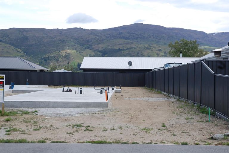 Photo of property in 4 Hortons Way, Cromwell, 9310