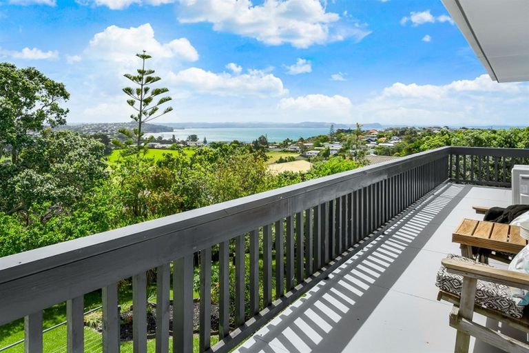 Photo of property in 56 Stanmore Bay Road, Stanmore Bay, Whangaparaoa, 0932