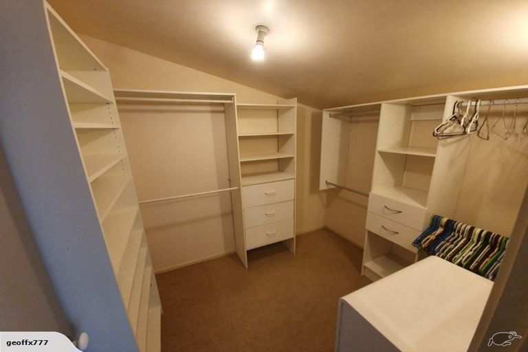 Photo of property in 21 Judkins Crescent, Cockle Bay, Auckland, 2014