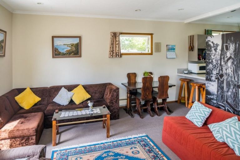 Photo of property in 4a Nikau Street, Eastbourne, Lower Hutt, 5013