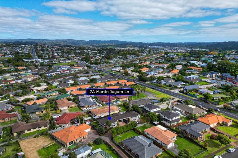 Photo of property in 7a Martin Jugum Lane, Ranui, Auckland, 0612