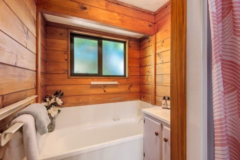 Photo of property in 24 Wiremu Street, Redwood, Christchurch, 8051