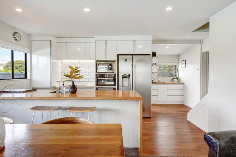 Photo of property in 79 Rogers Road, Bay View, Napier, 4104