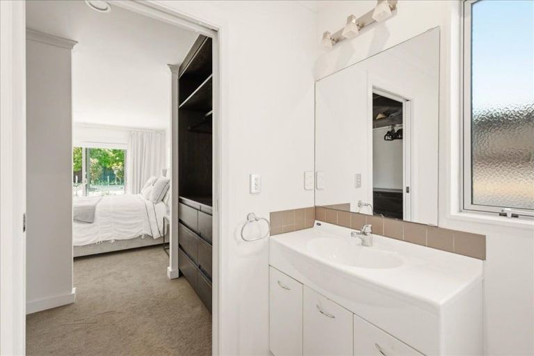 Photo of property in 22 Harbelle Close, Bethlehem, Tauranga, 3110