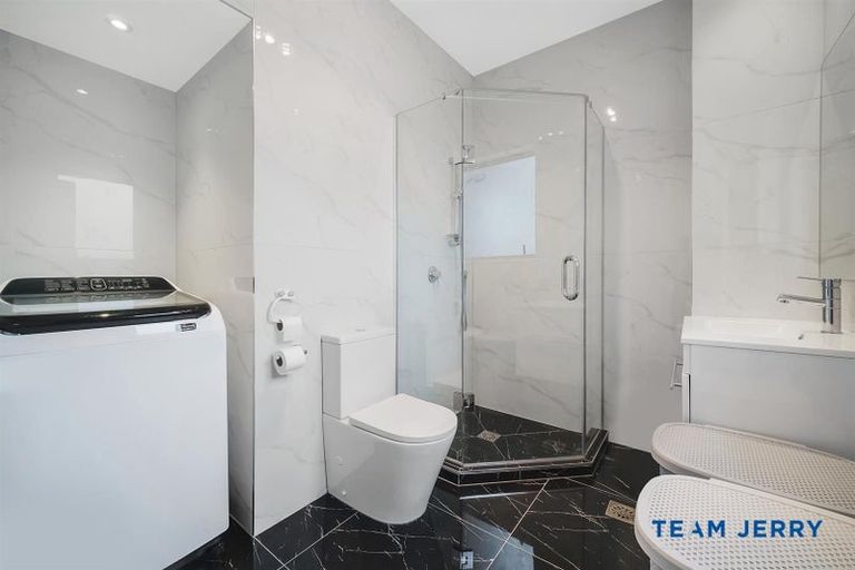 Photo of property in 35 Tumu Road, Papakura, 2110