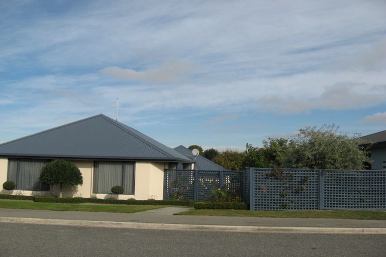 Photo of property in 28 Temple Crescent, Gleniti, Timaru, 7910