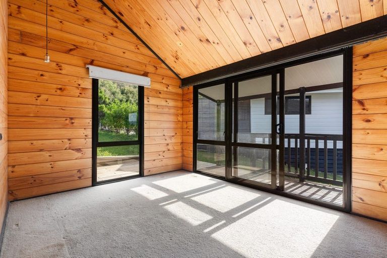 Photo of property in 1210 Hikuai Settlement Road, Pauanui, Hikuai, 3579