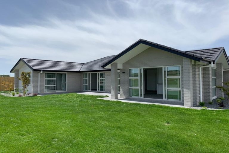 Photo of property in 4 Kimbrae Drive, Rototuna North, Hamilton, 3210