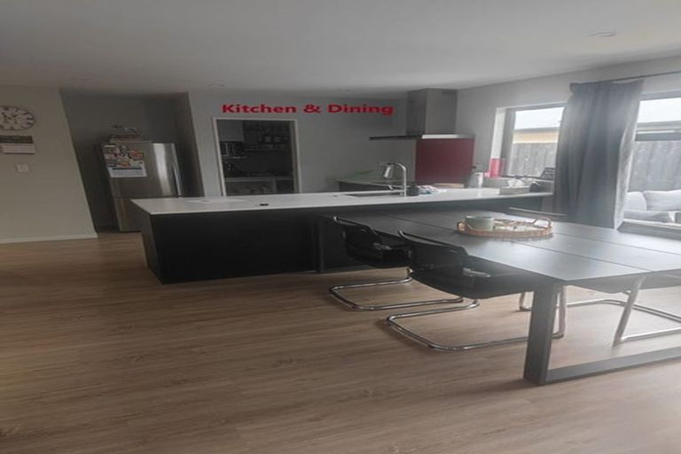 Photo of property in 19 Navarra Road, Halswell, Christchurch, 8025