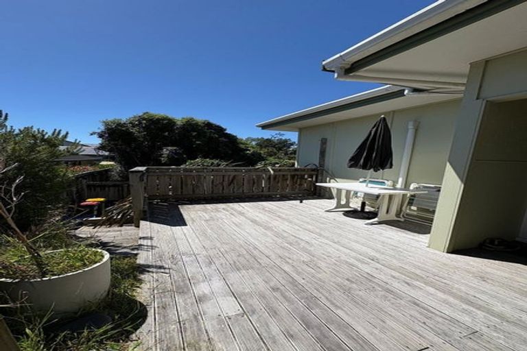 Photo of property in 15b Ratanui Road, Paraparaumu, 5032