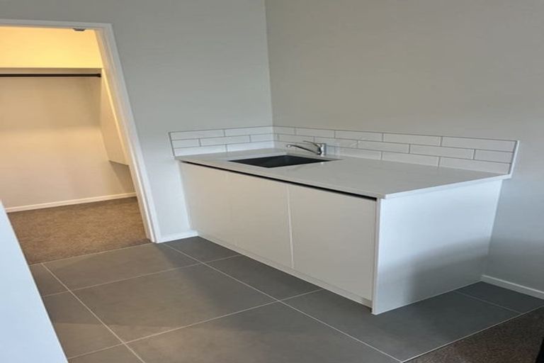 Photo of property in 60 Tukari Lane, Mangere Bridge, Auckland, 2022