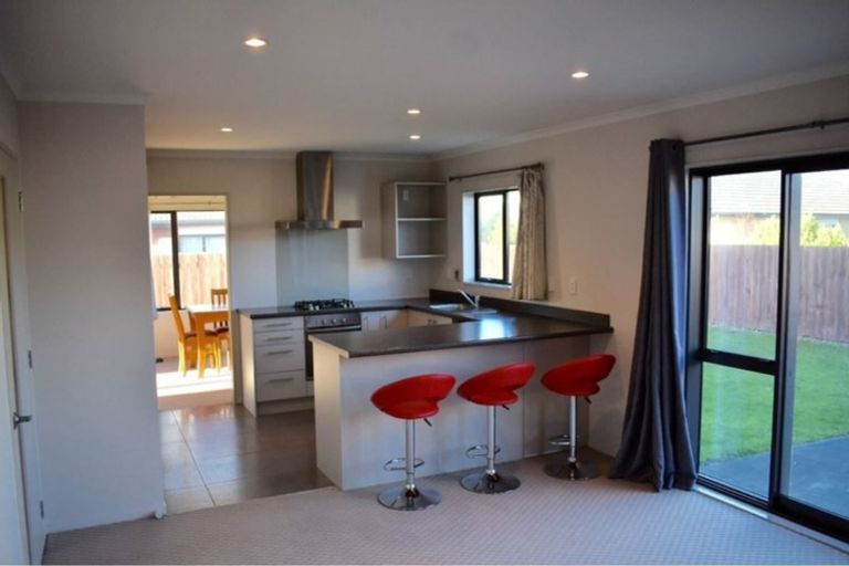 Photo of property in 238 Mark Avenue, Grenada Village, Wellington, 6037