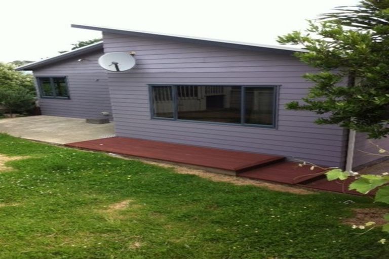 Photo of property in 8a Zealandia Road, Manly, Whangaparaoa, 0930