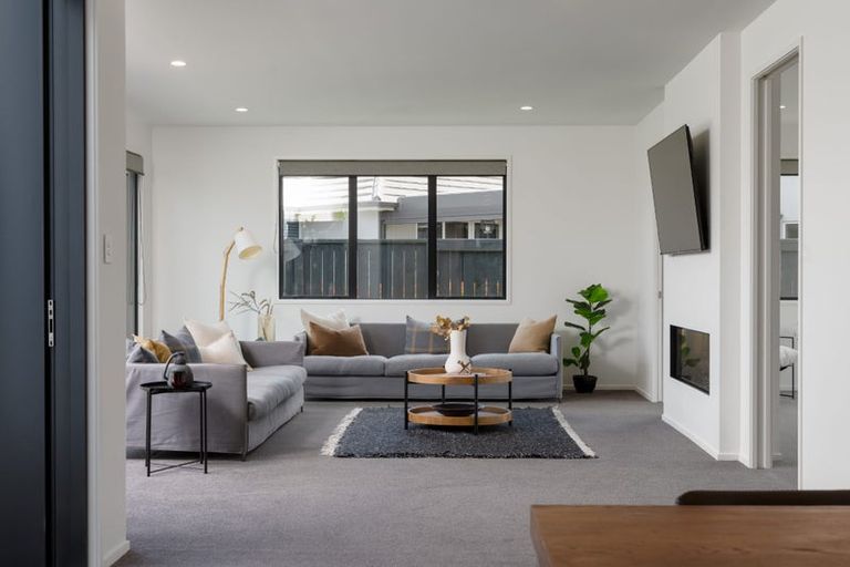 Photo of property in 27 Helen June Avenue, Flagstaff, Hamilton, 3210