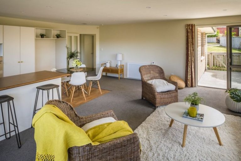 Photo of property in 7 Catlins Glen, Aotea, Porirua, 5024