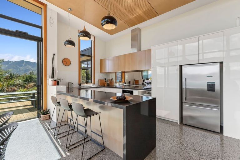 Photo of property in 35 Skinner Crescent, Lake Hawea, 9382