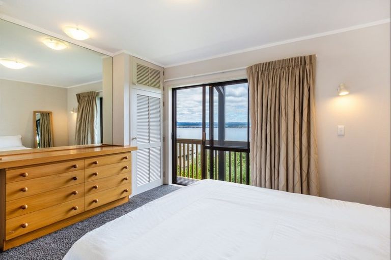 Photo of property in 73 Wakeman Road, Acacia Bay, Taupo, 3330