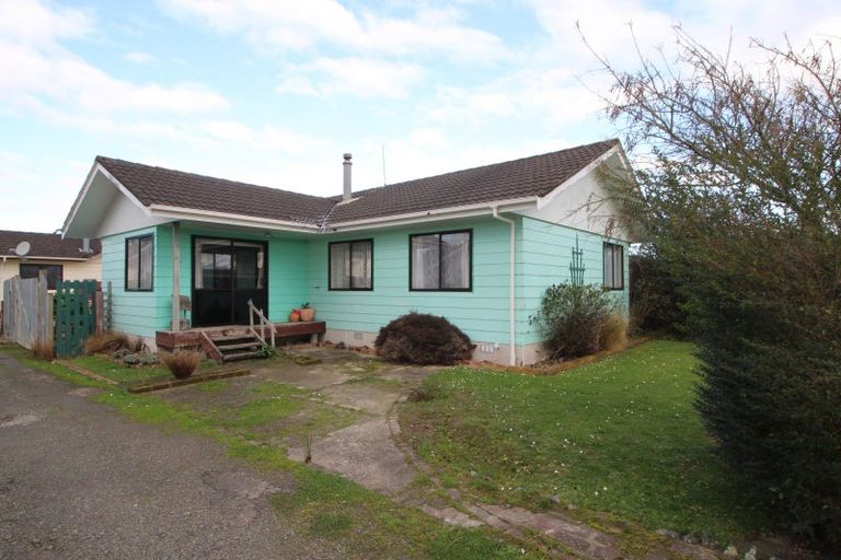 Photo of property in 90c Fergusson Street, Woodville, 4920