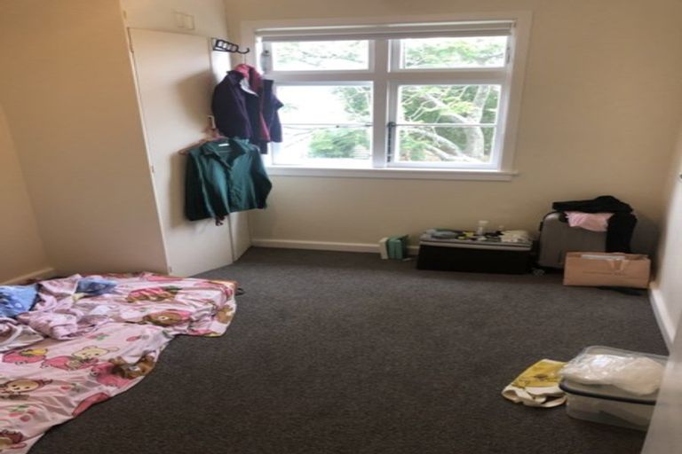 Photo of property in 2b Whitford Avenue, Mount Wellington, Auckland, 1060