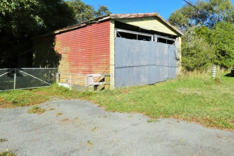 Photo of property in 414 Muhunoa Road East, Muhunoa East, Levin, 5570